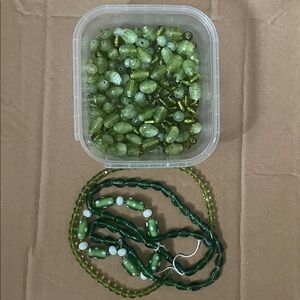 Glass beads. Green assortment.